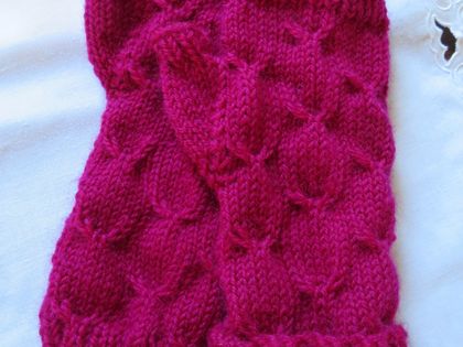 Fuchsia pink pure wool handknitted cabled fingerless gloves